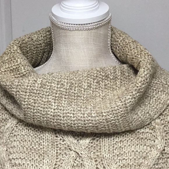 Beige Cowl Neck Cable Poncho - Picture 4 of 8
